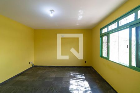 Salas de casa para alugar com 4 quartos, 200m² em Vila Nova, Campinas