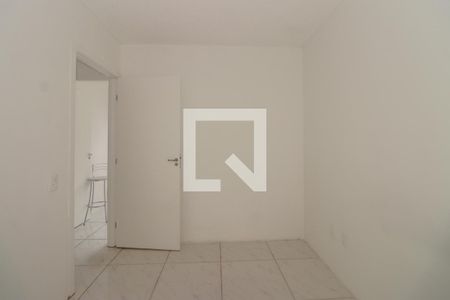 Quarto 1 de apartamento para alugar com 2 quartos, 42m² em Rubem Berta, Porto Alegre