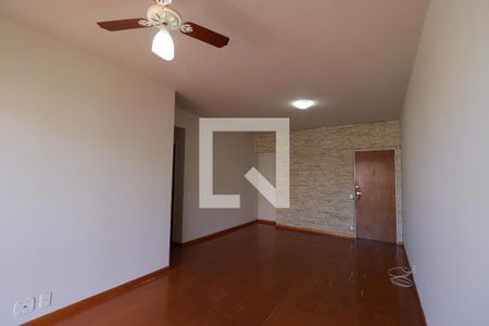 Sala de apartamento para alugar com 3 quartos, 70m² em Centro, Ribeirão Preto