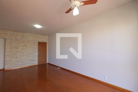 Sala de apartamento para alugar com 3 quartos, 70m² em Centro, Ribeirão Preto