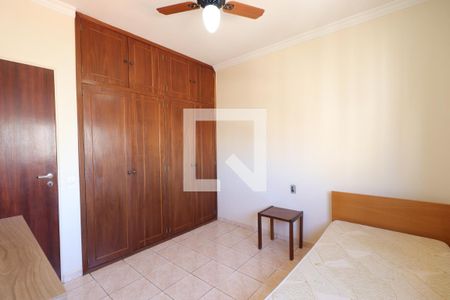 Quarto 1 de apartamento para alugar com 3 quartos, 70m² em Centro, Ribeirão Preto