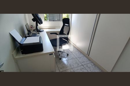 Quarto 1 de apartamento à venda com 3 quartos, 64m² em Parque Pinheiros, Taboão da Serra