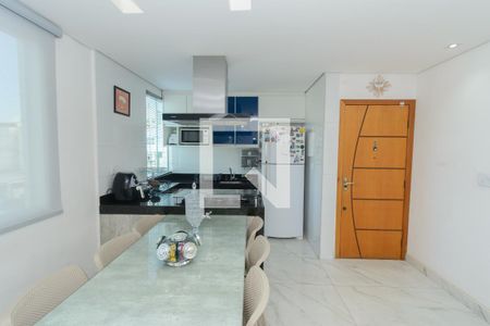 Sala de apartamento à venda com 3 quartos, 140m² em Bairro da Glória, Contagem