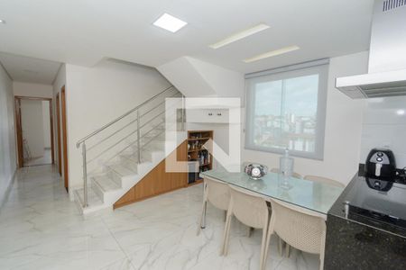 Sala de apartamento à venda com 3 quartos, 140m² em Bairro da Glória, Contagem