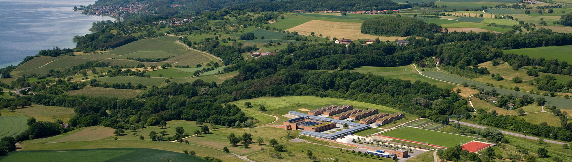 Headerbild: Luftaufnahme des Campus Härlen