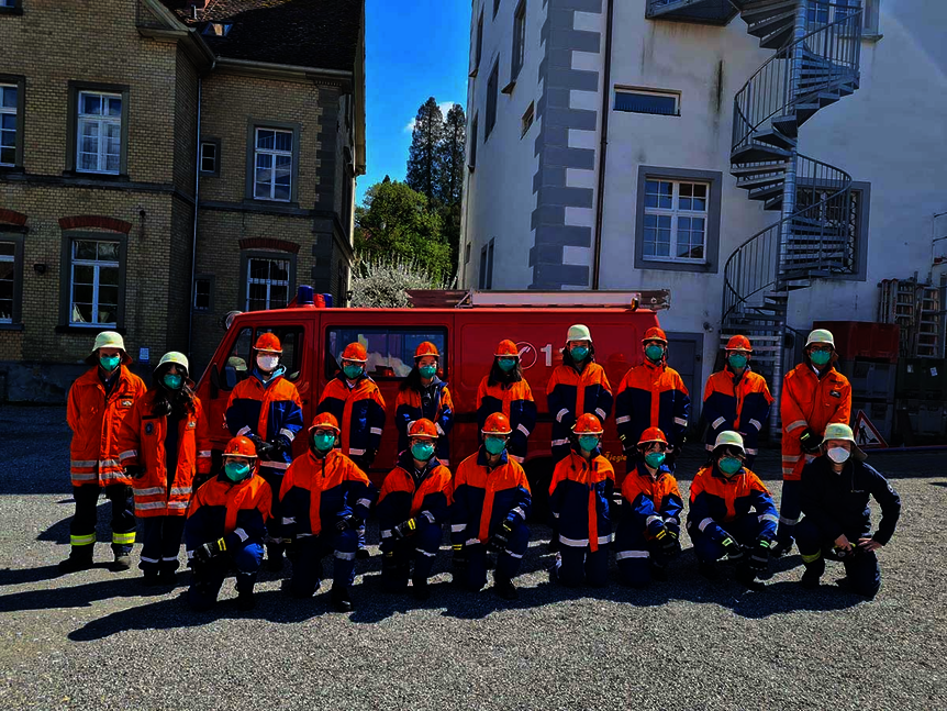 Gruppenfoto des Feuerwehrdienstes 