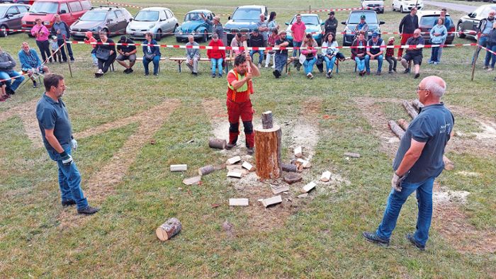 Waldfest in Seewald: Brennholzmeisterschaft diesmal mit Zweierteams