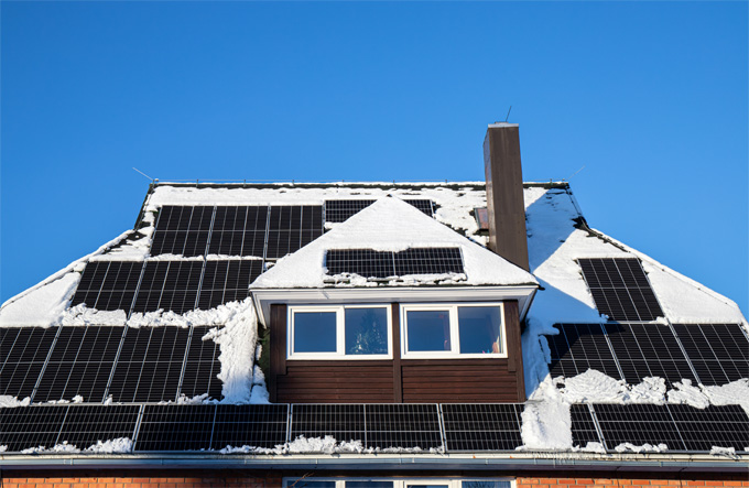 Residential Solar System Snowyday