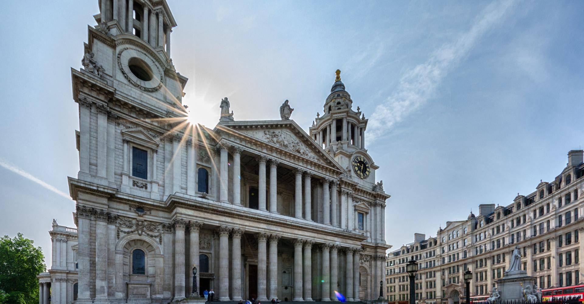 West Front of St Paul's morning