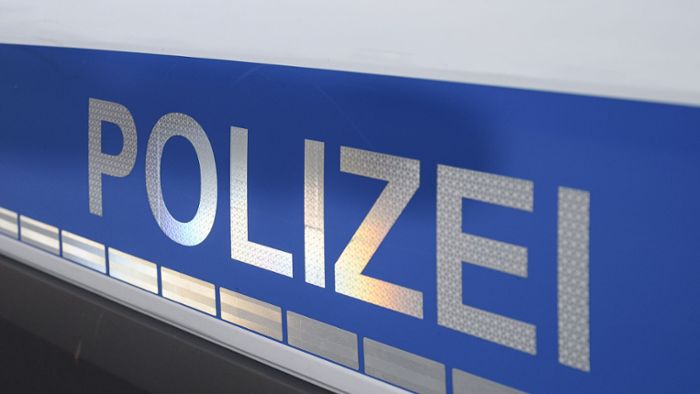 Pragsattel in Stuttgart-Nord: Männer rauben Jugendliche aus