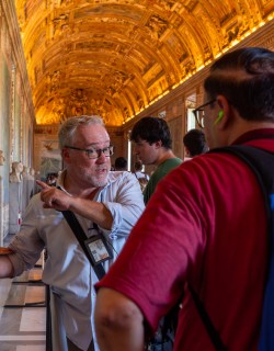 Rome in a Day Tour with Colosseum & Sistine Chapel: Essential Experience