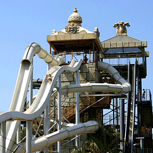 Six Flags Hurricane Harbor Los Angeles