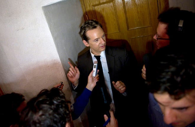 Wikileaks founder Julian Assange is interviewed by media during a seminar at the Swedish Trade Union Confederation headquarters in Stockholm, on, August 14, 2010. The seminar was arranged by 'Broderskapsrorelsen' - the Christian Social Democrats association in Sweden.