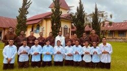 Fray Sakaria y su comunidad religiosa en Indonesia