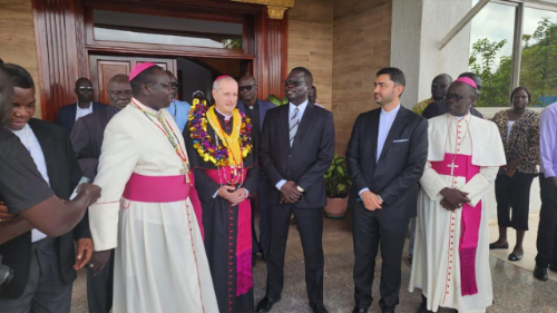 Acogida del Nuncio Apostólico en Sudán del Sur, monseñor Séamus Patrick Horgan