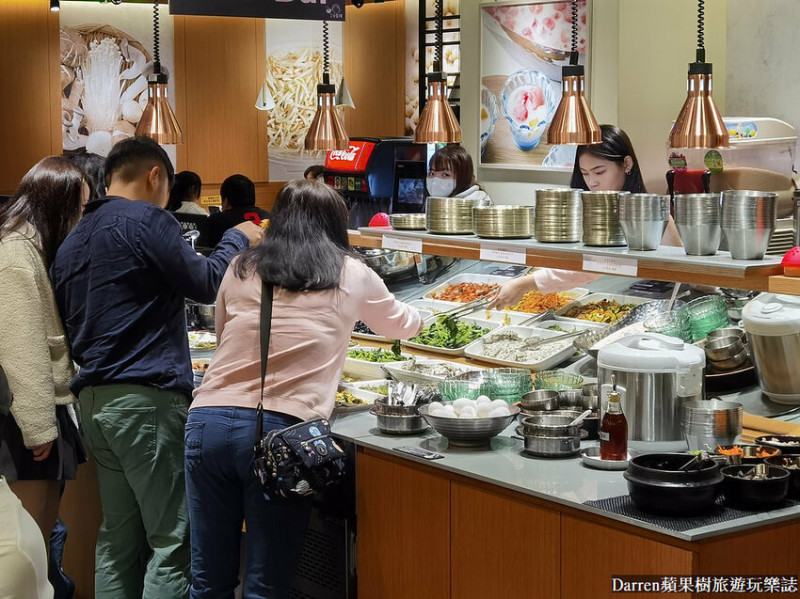 台北市萬華區高CP值韓鍋料理吃到飽!多達30種韓國道地料理，每人不到500元