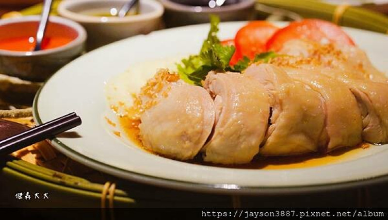 【食記】台北| 市政府站* Chope Chope Eatery信義新光A4店 米其林餐盤推薦的南洋美味餐酒館