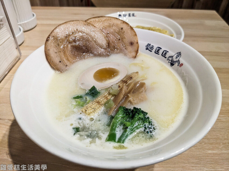 【新竹食記】麵匡匡拉麵食堂新竹竹東店 - 多種口味湯頭可選，可加麵加肉客製化麵體和份量