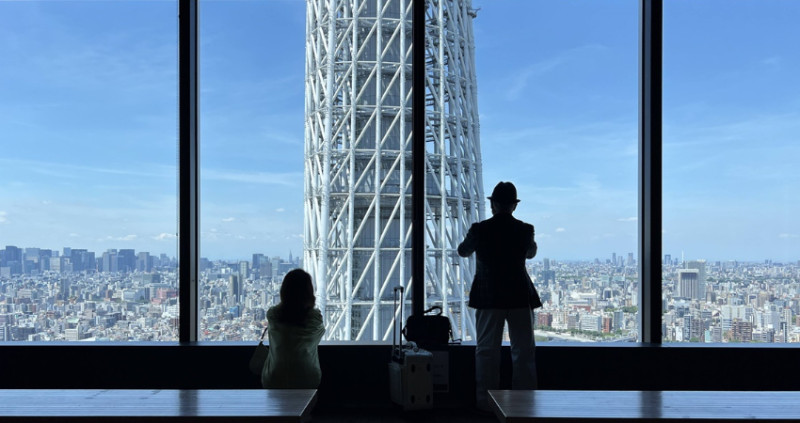 避開觀光人潮的東京晴空塔覓食指南！首推低調、典雅、暗藏遼闊視野的31樓傳統日料鍋物名店九州牛腸鍋もつ鍋 蟻月Aritsuki 東京晴空塔店。