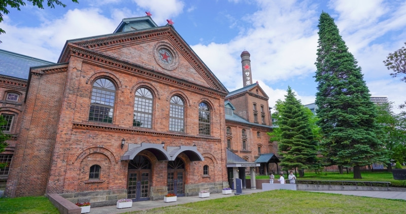 免費參觀！日本唯一啤酒博物館、Sapporo啤酒限定周邊「札幌啤酒博物館」，綜合啤酒喝起來。