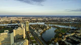 aerial view: Vienna International Center and Danube