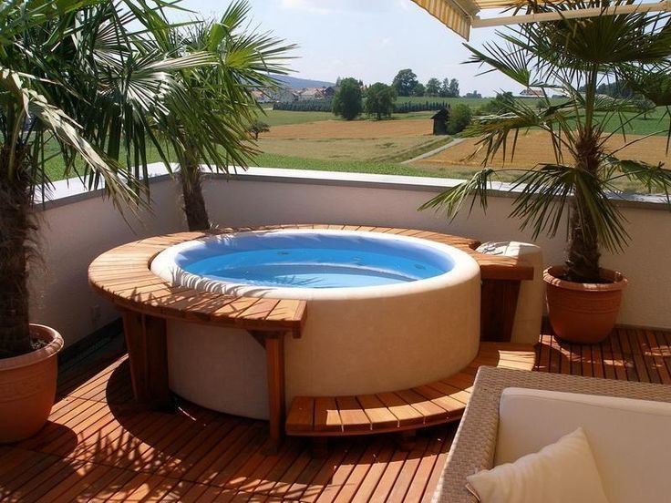 Fabulous Outdoor Hot tubs