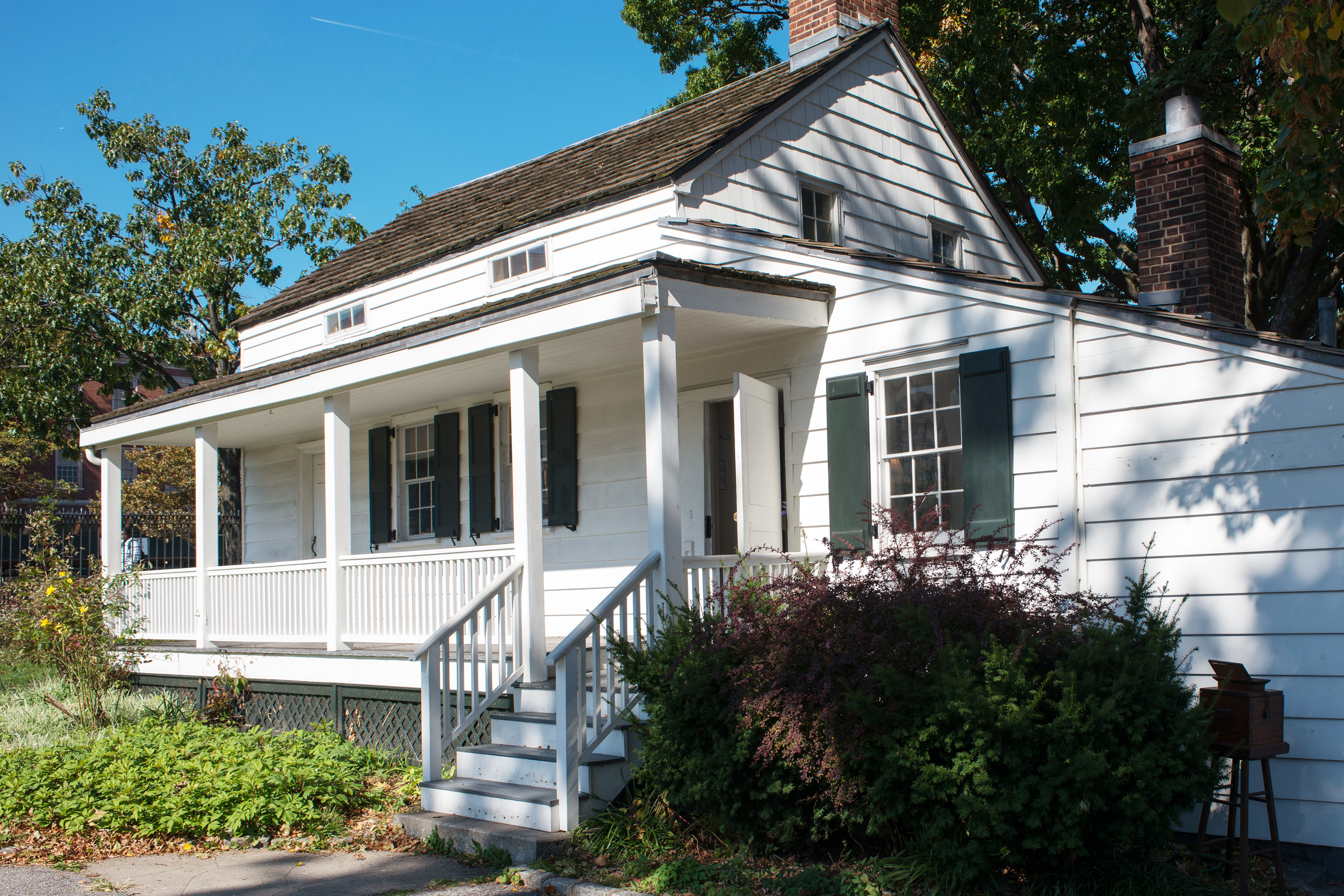 Edgar Allen Poe Cottage, exterior