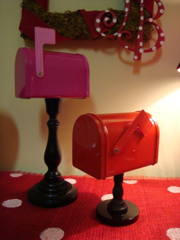 dollar-tree-valentine-mailboxes