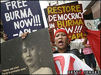 Protesters in Philippines