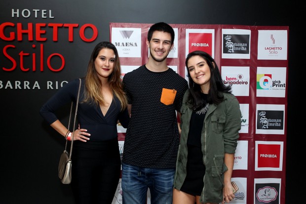 Vinicius, Laura e Beatriz (Foto: Marcello Sá Barretto)