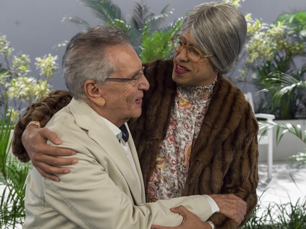 Carlos Alberto de Nóbrega com Marcius Melhem (Foto: Globo/Estevam Avellar)