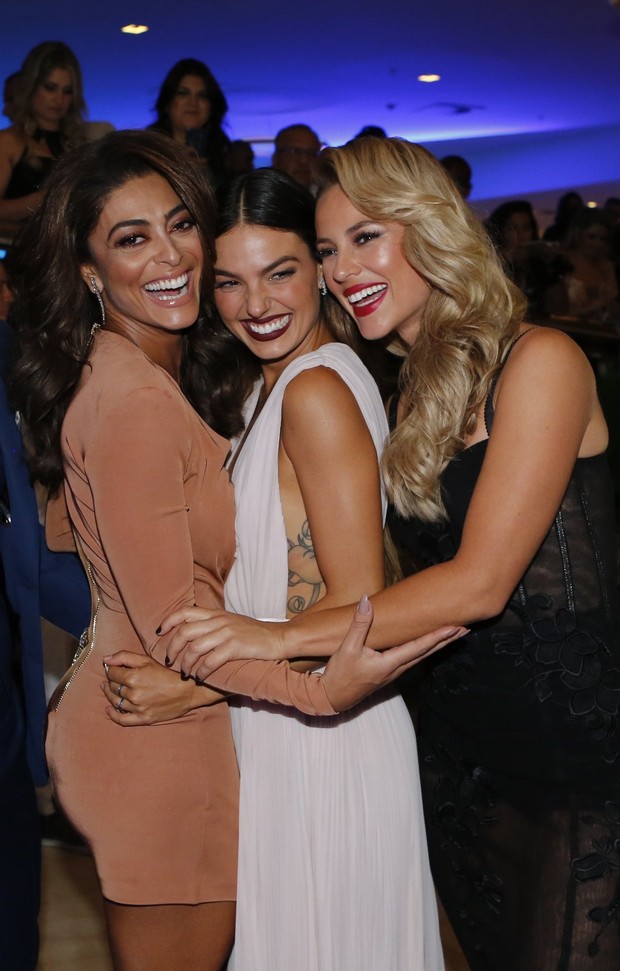 Juliana Paes,Isis Valverde e Paolla Oliveira  (Foto: Marcos Serra Lima / Ego)