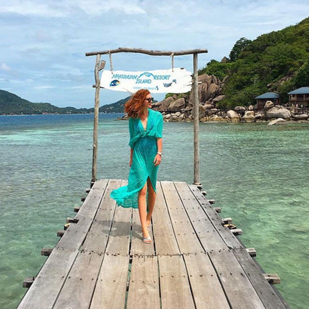 Marina Ruy Barbosa em passeio de barco em Koh Samui, ilha da Tailândia (Foto: Instagram/ Reprodução)