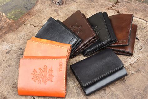 Mens Personalized Leather Trifold Wallets | semashow.com