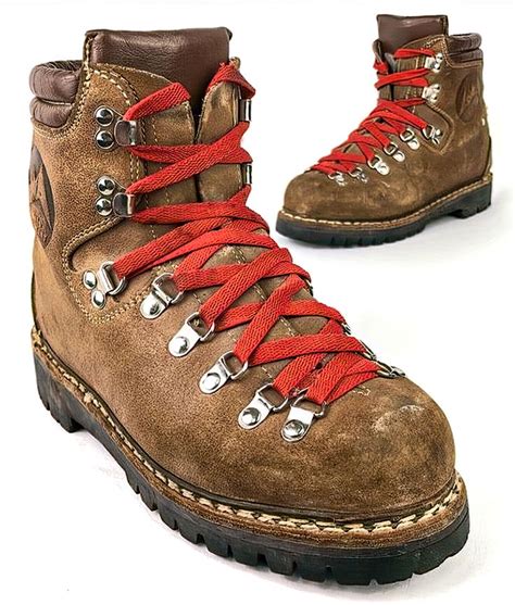 Lowa Hiking Boots | Lowa hiking boots, Danner hiking boots, Hiking boots women