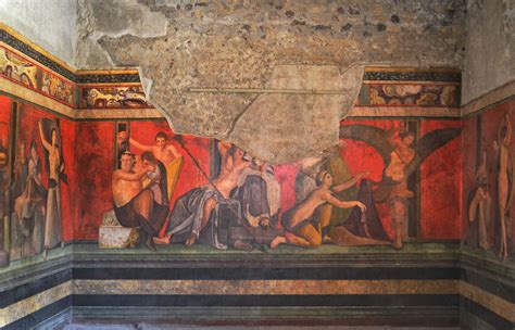 Ancient Roman paintings in Pompeii. : r/AncientCivilizations