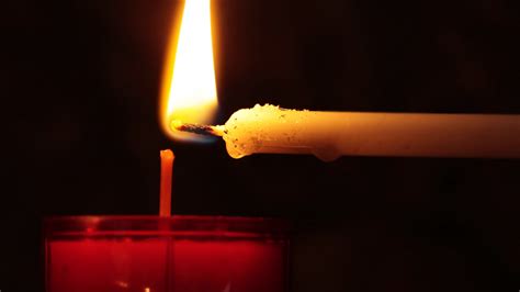 Why are Prayer Candles Used in the Catholic Church?