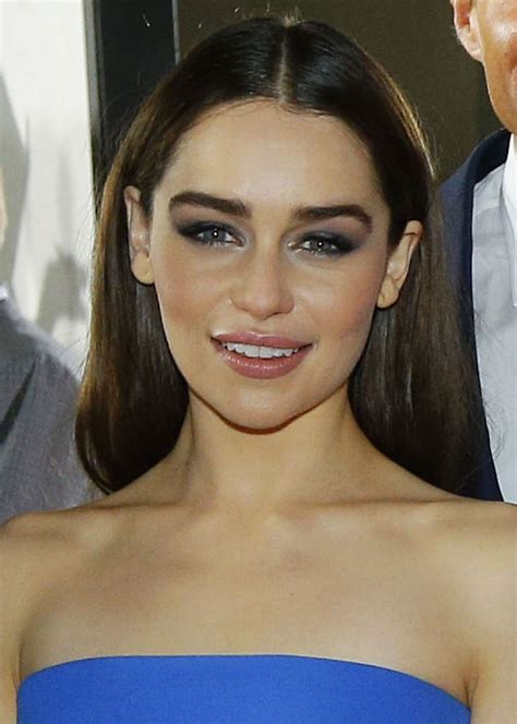 Emilia Clarke Weight Height Measurements Natural Hair Color