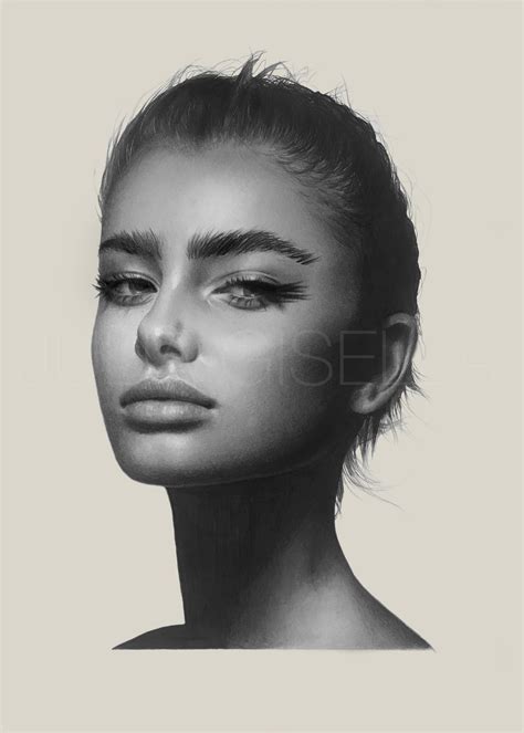 Portrait Drawing – Charcoal Pencil | Art Commissions UK | Commission a Mural Artist | Commission it