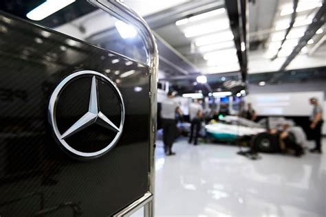 Mercedes amg formula 1 team sponsors