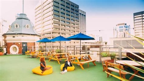 5 Best HOSTELS NEAR Brisbane Airport [2023!] – One Weird Globe