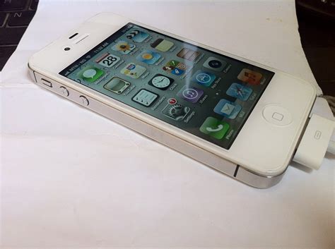 Used Unlocked White iPhone 4s 64Gb. Sold - Phone/Internet Market - Nigeria