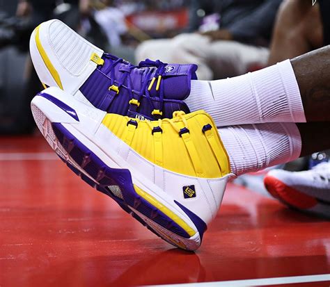 Nike LeBron 3 Lakers PE LeBron James | SneakerNews.com