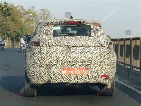 Tata Harrier 7-Seater Spied Testing Ahead Of Its Launch - Latest Auto News, Car & Bike News ...