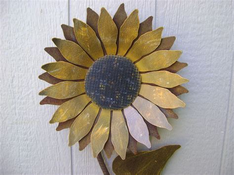 20++ Metal Sunflower Wall Decor - HOMYHOMEE