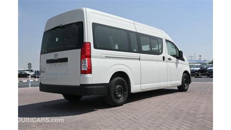 New Toyota HIACE 13 Seater 2023 Diesel Manual 2023 for sale in Dubai - 603652