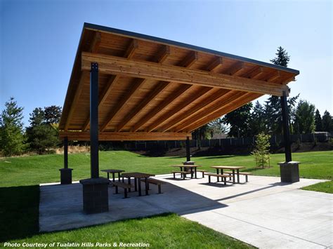 Pavilion with Attractive Glulam Beams and Steel Posts | Landscape architecture design, Outdoor ...