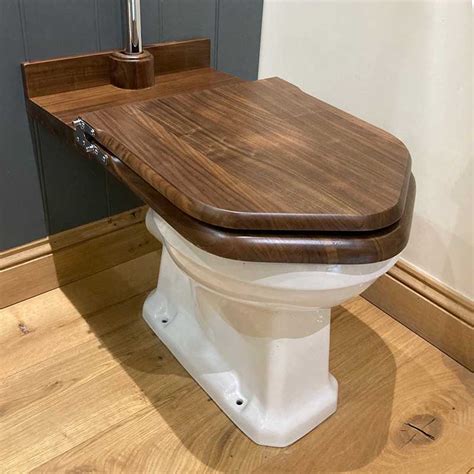 Burlington Wooden Throne Toilet Seat - Walnut | Old fashioned Bathrooms