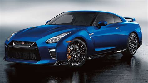 2023 Nissan GT-R Premieres With $115,435 Base Price