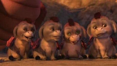 La réplique en peluche du bébé dragon âne dans le film d'animation Shrek | Spotern